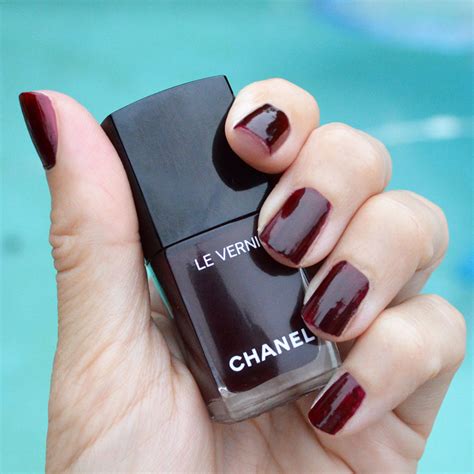 chanel rouge noir nails.